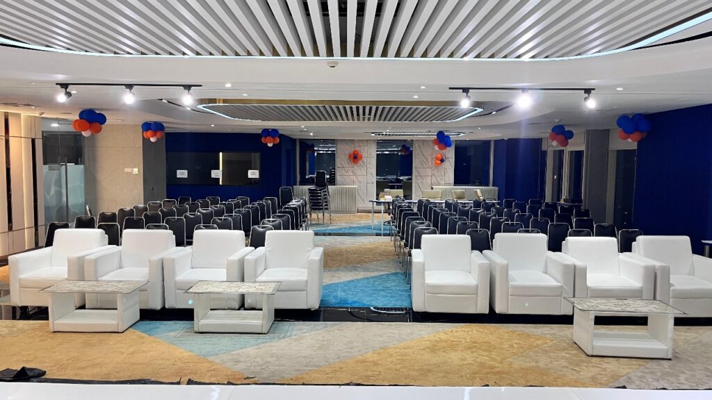 Sewa Sofa VIP Single Jakarta Pusat