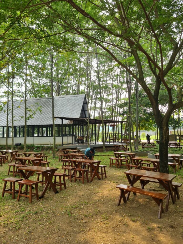 Sewa Meja Taman Event Daerah Tangerang