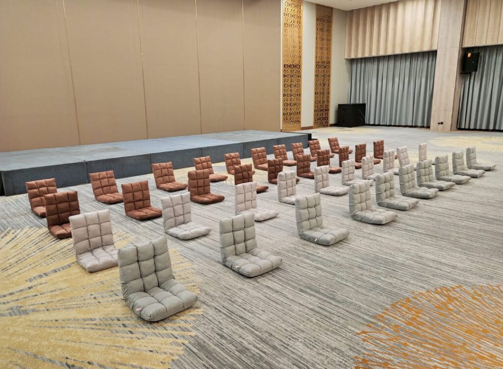 Sewa Kursi Lesehan Support Event