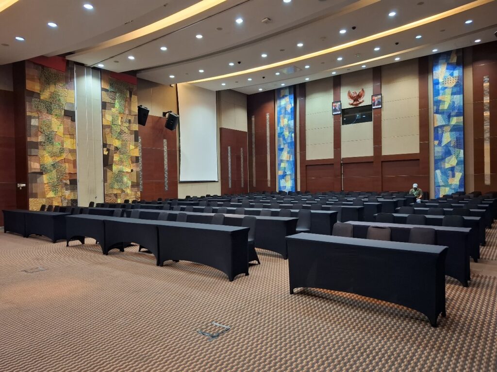 Sewa Meja IBM Event Jakarta Selatan