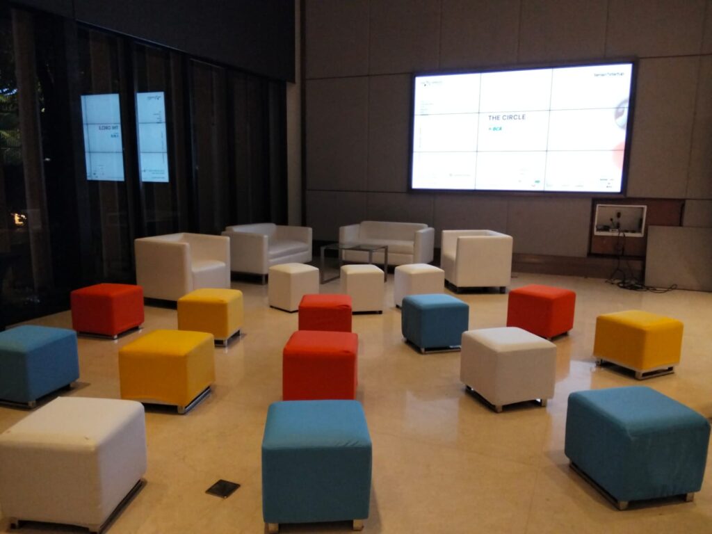 Sewa Kursi Puff Event Daerah Bogor