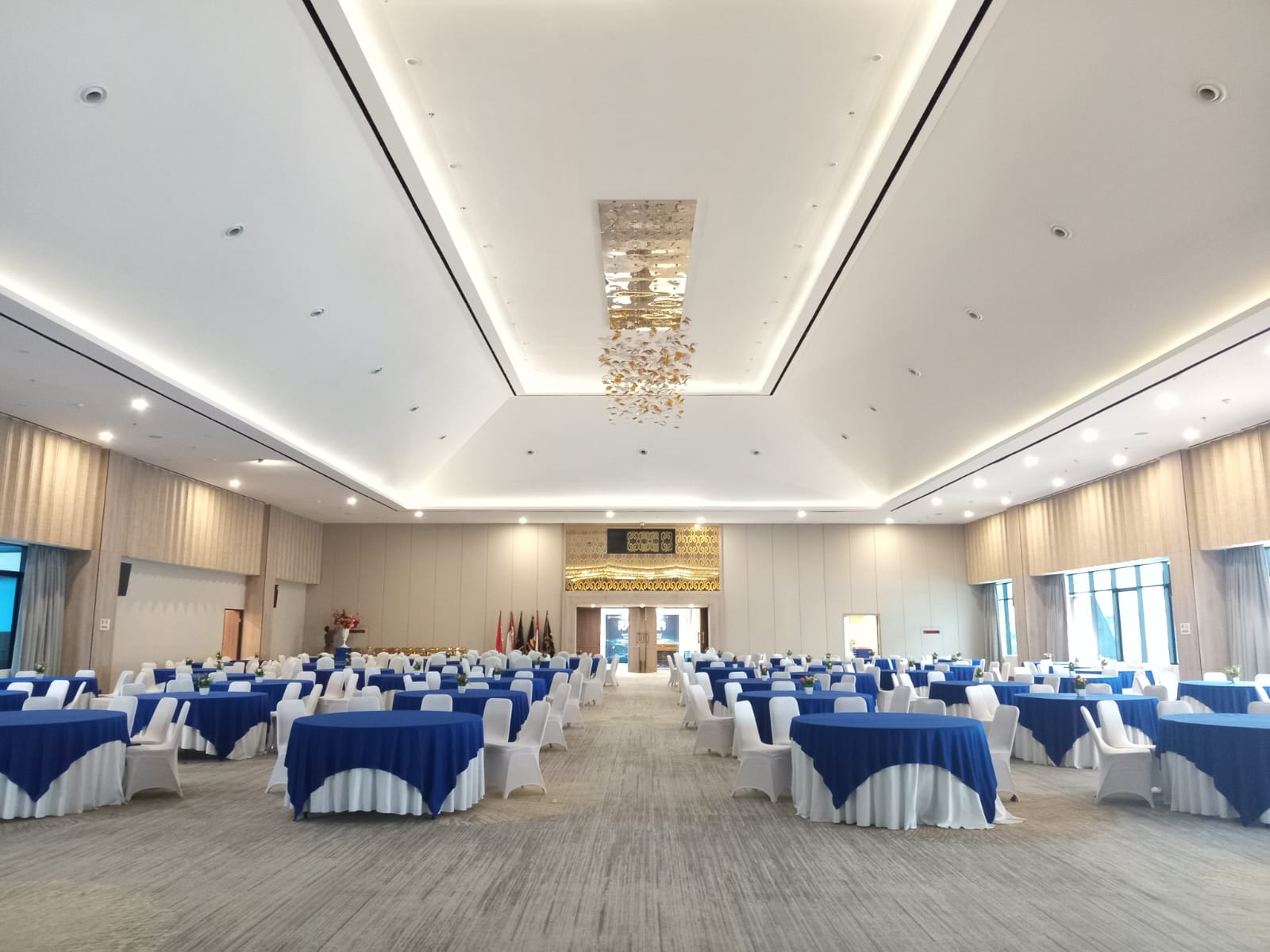 Sewa Meja Bulat Event Jakarta