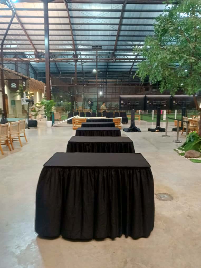 Sewa Meja Kotak Event Jakarta Pusat