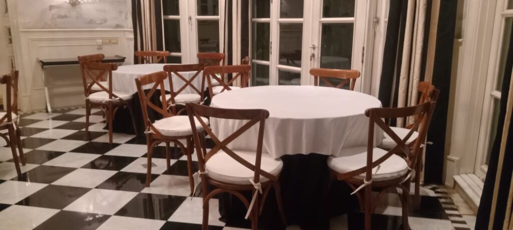 Sewa Kursi Crossback Event Bekasi Timur