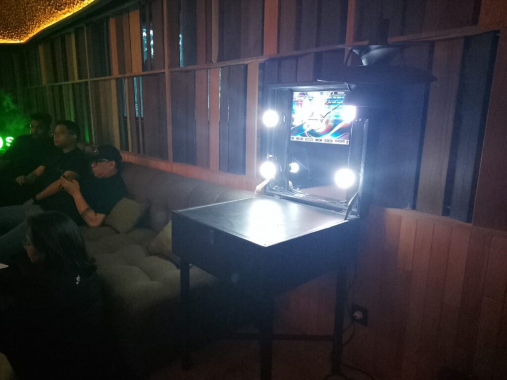 Sewa Meja Kaca Rias Depok