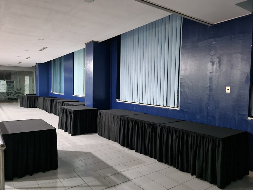 Sewa Meja Kotak Event Jakarta Pusat
