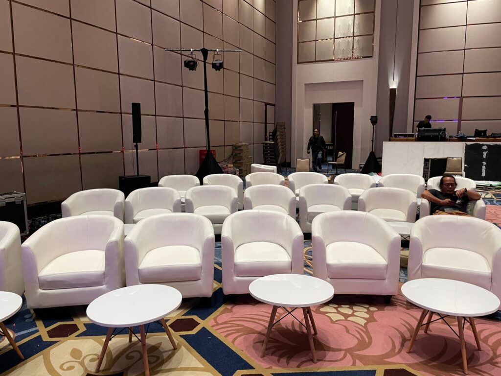 Sewa Sofa Oval Event Bogor