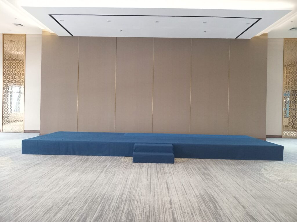 Sewa Panggung Custom Tangerang