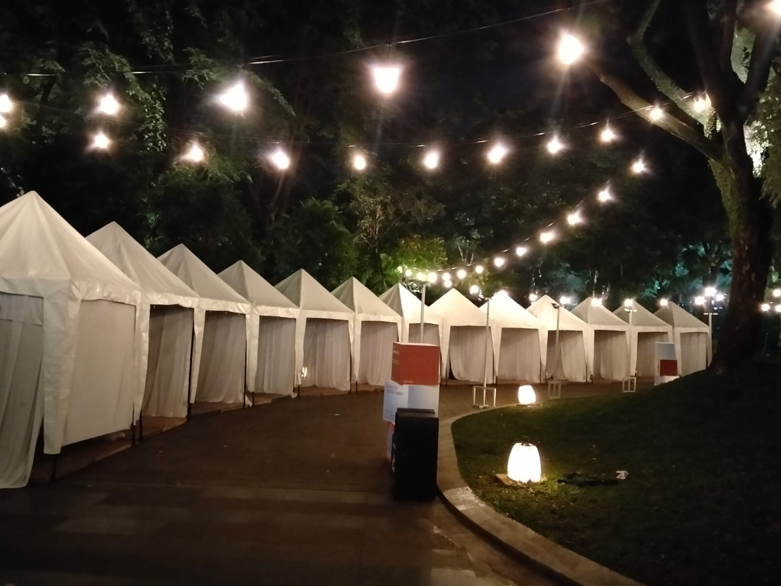 Sewa Tenda Bazar Jakarta Selatan