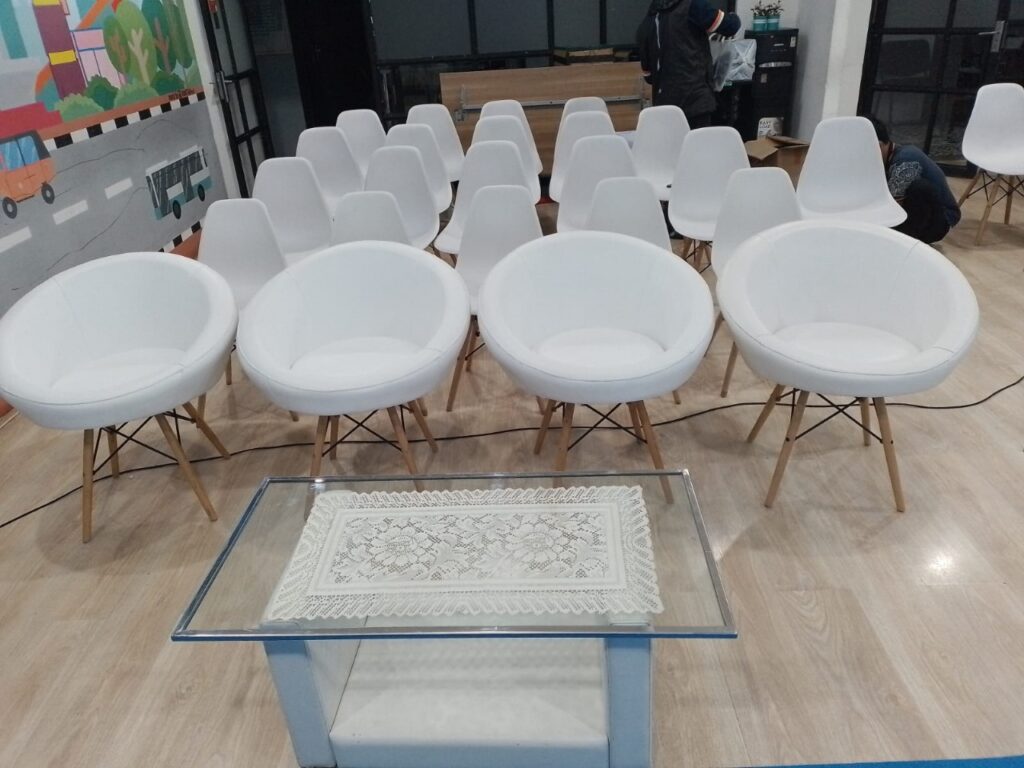 Sewa Sofa Queen Tangerang