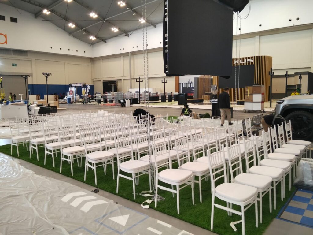 Sewa Kursi Tiffany Jakarta Selatan