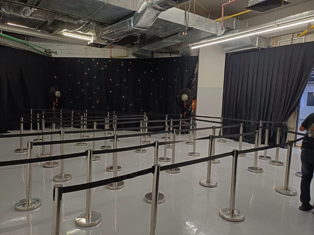 Sewa Tiang Antrian Depok