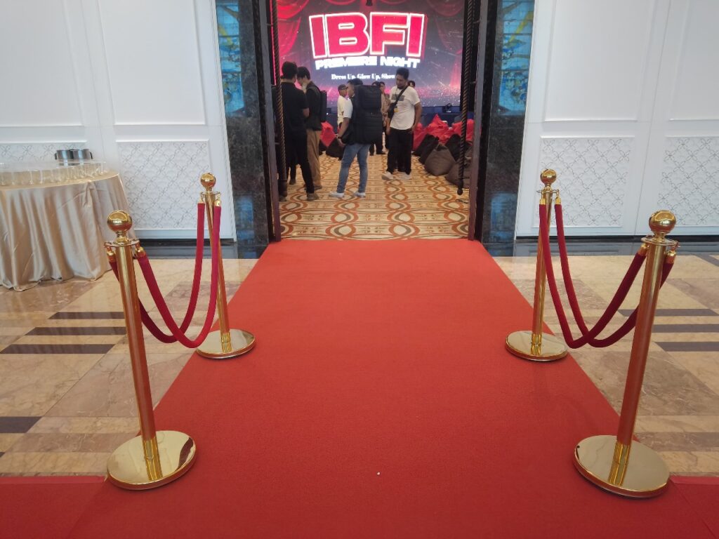 Sewa Tiang Antrian Depok