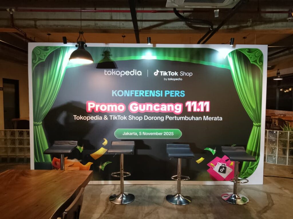 sewa backdrop custom bekasi