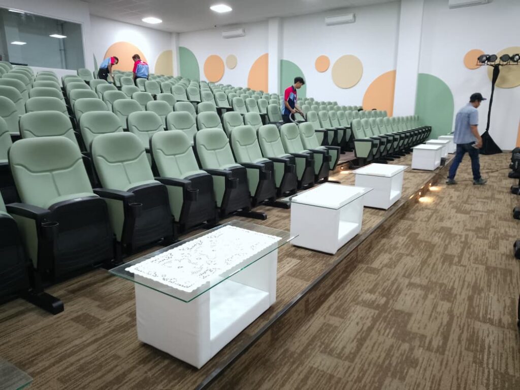 Sewa Meja Kaca VIP Jabodetabek