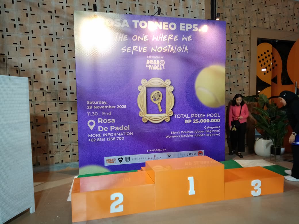 sewa backdrop podium juara