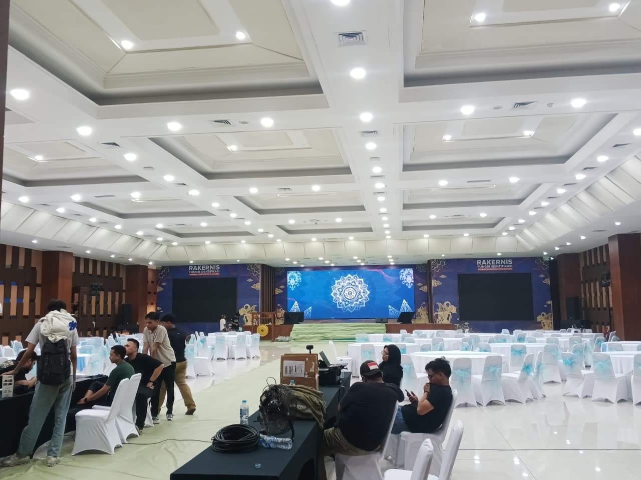 sewa backdrop frame LED